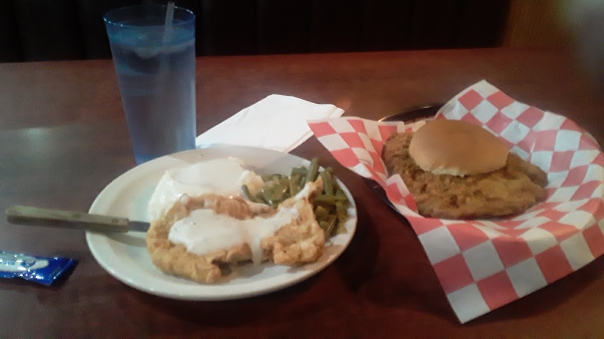Spudley's Family Restaurant-8